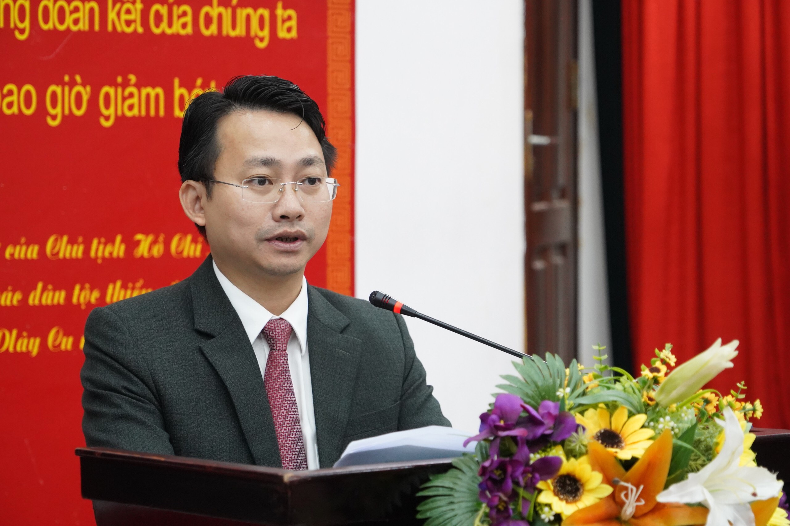 Ông Trần Trung Hiếu, Phó Giám đốc Sở Du lịch Hà Nội phát biểu tại Tọa đàm